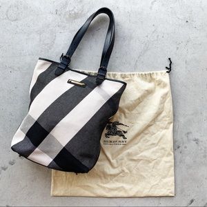 burberry mega check bag